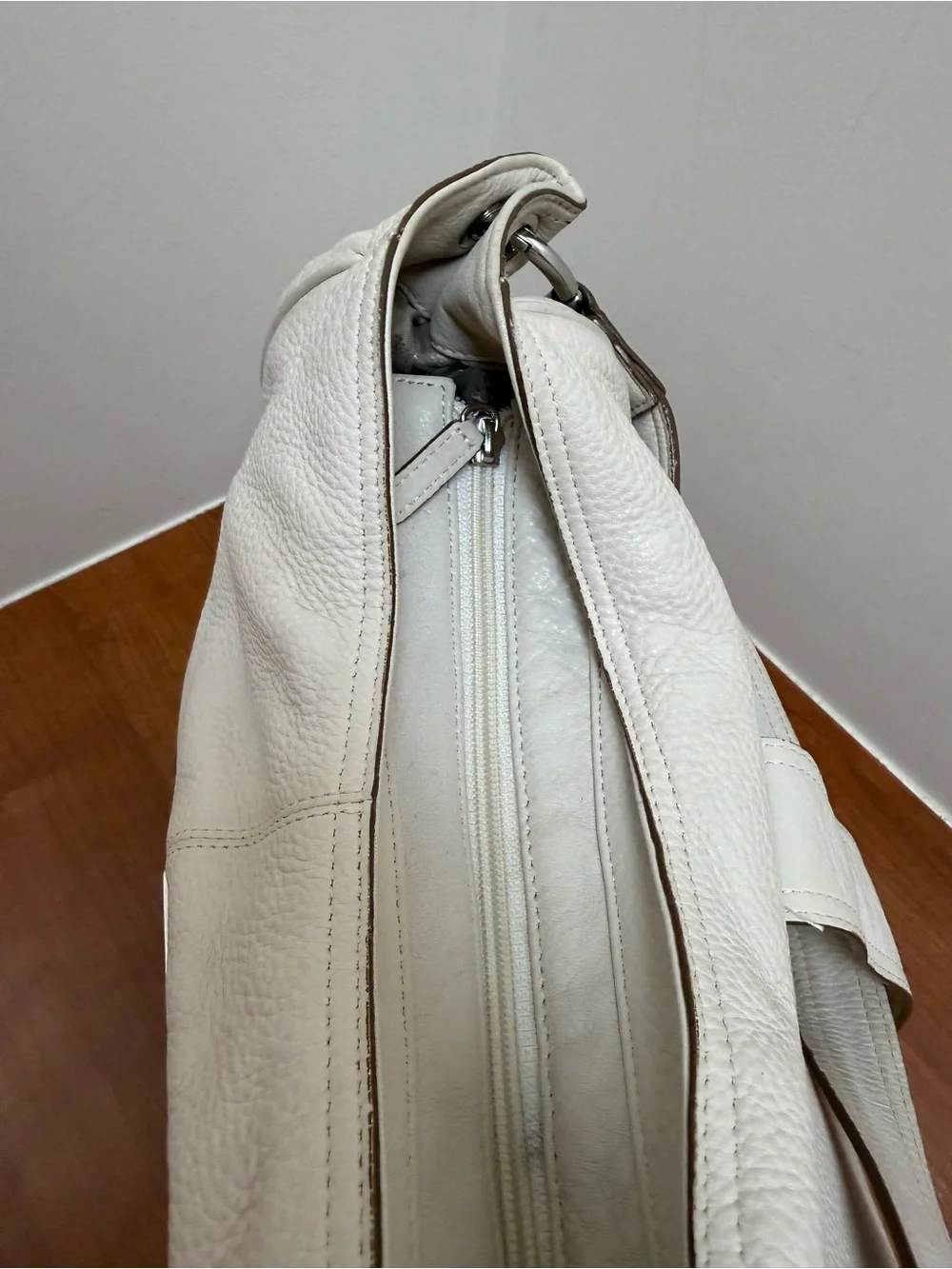 Michael Kors Layton Pebbled Leather Shoulder Bag Hobo Cream Large Designer Boho